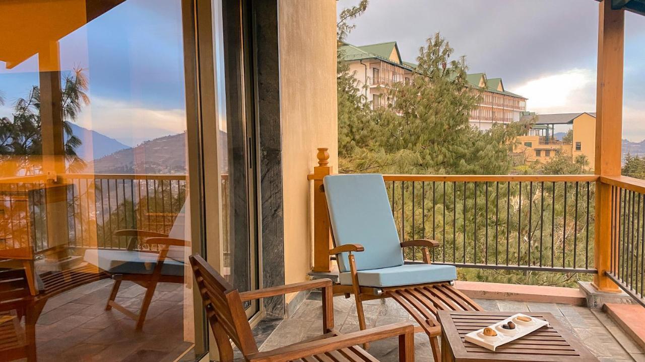 Taj Theog Resort & Spa Shimla Luaran gambar