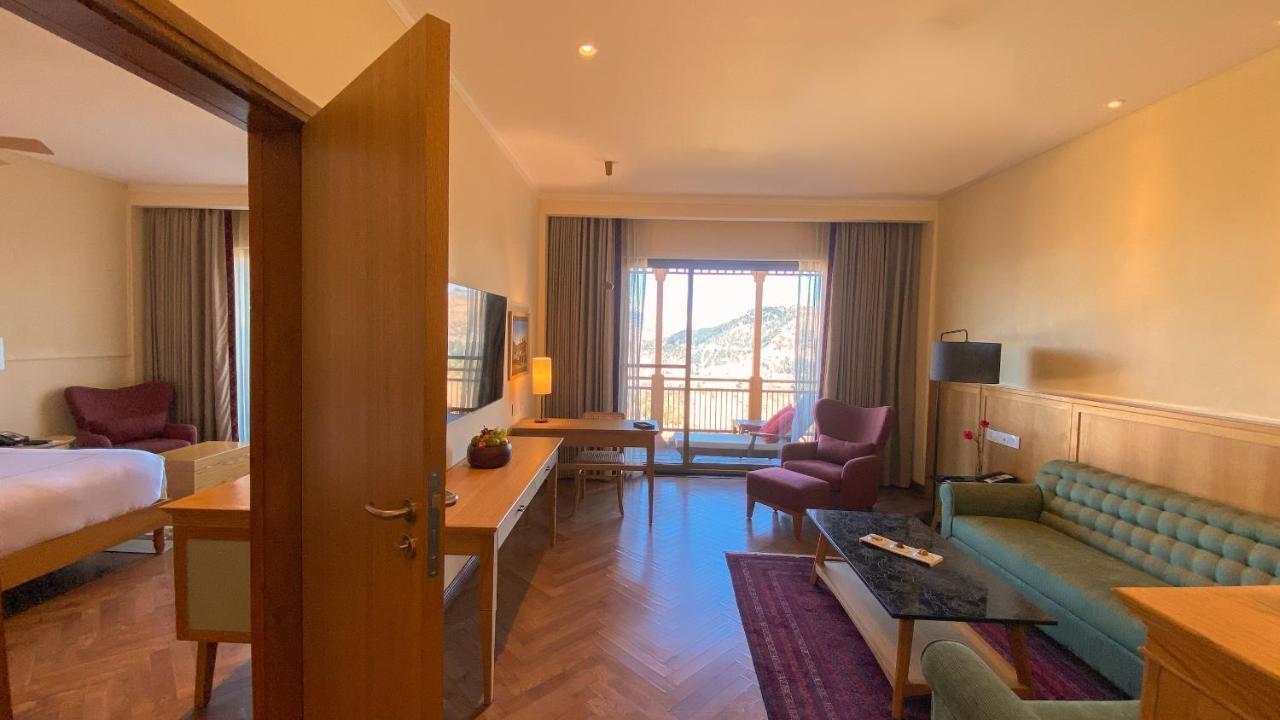 Taj Theog Resort & Spa Shimla Luaran gambar