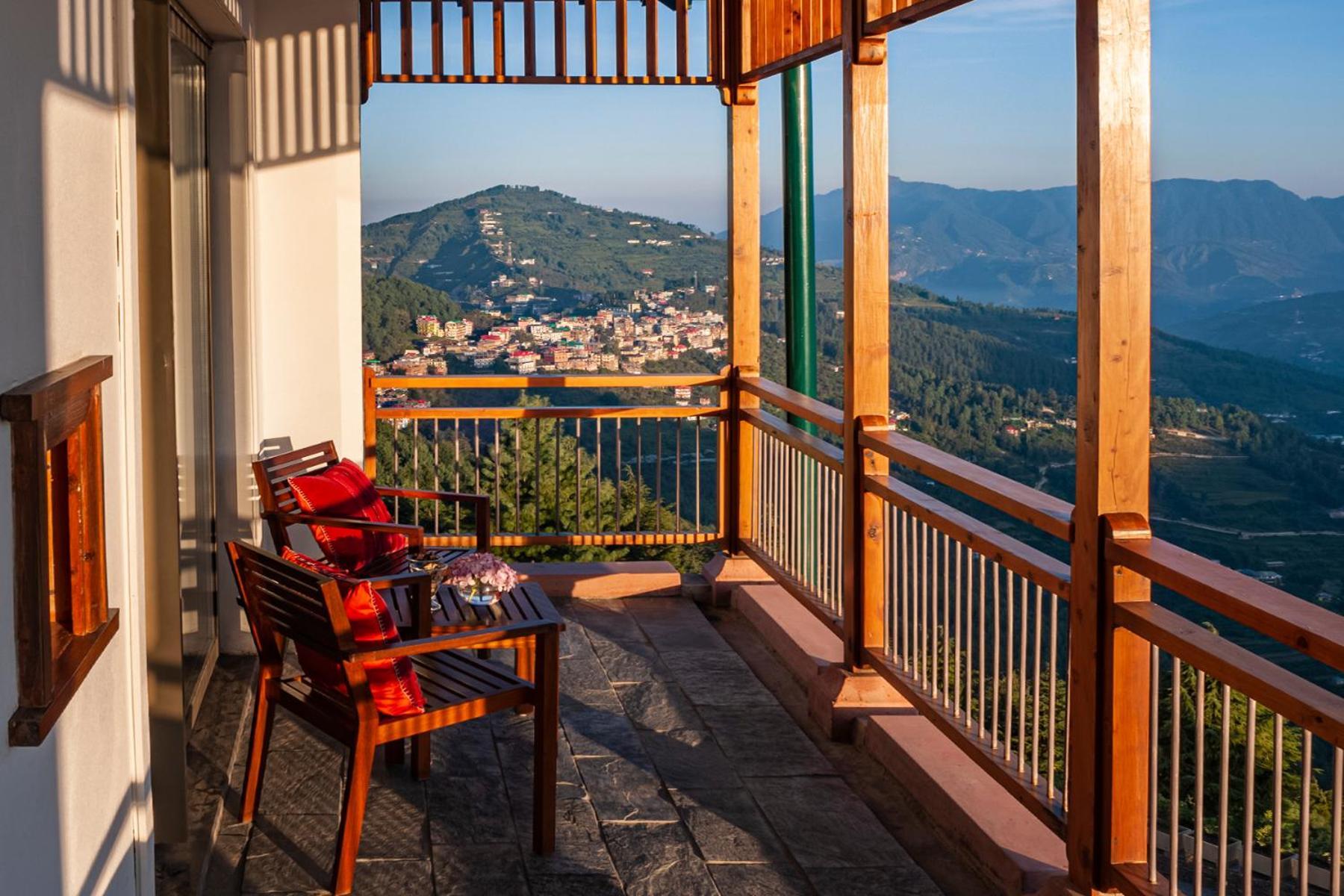 Taj Theog Resort & Spa Shimla Luaran gambar